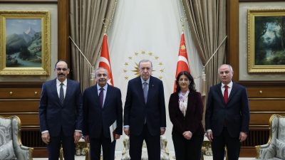 Cumhurbaşkanı Erdoğan, Cumhurbaşkanlığı Külliyesi’nde DEM Parti Van Milletvekili Pervin Buldan